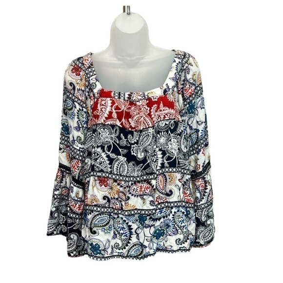 Cupio Tops - Cupio Women’s Multicolored Floral Lace Boho Bell Sleeve Paisley Top Size M